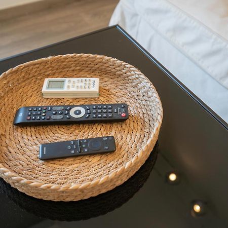 City Oasis: Newly Renovated 2Br Apt In City Center Αθήνα Εξωτερικό φωτογραφία