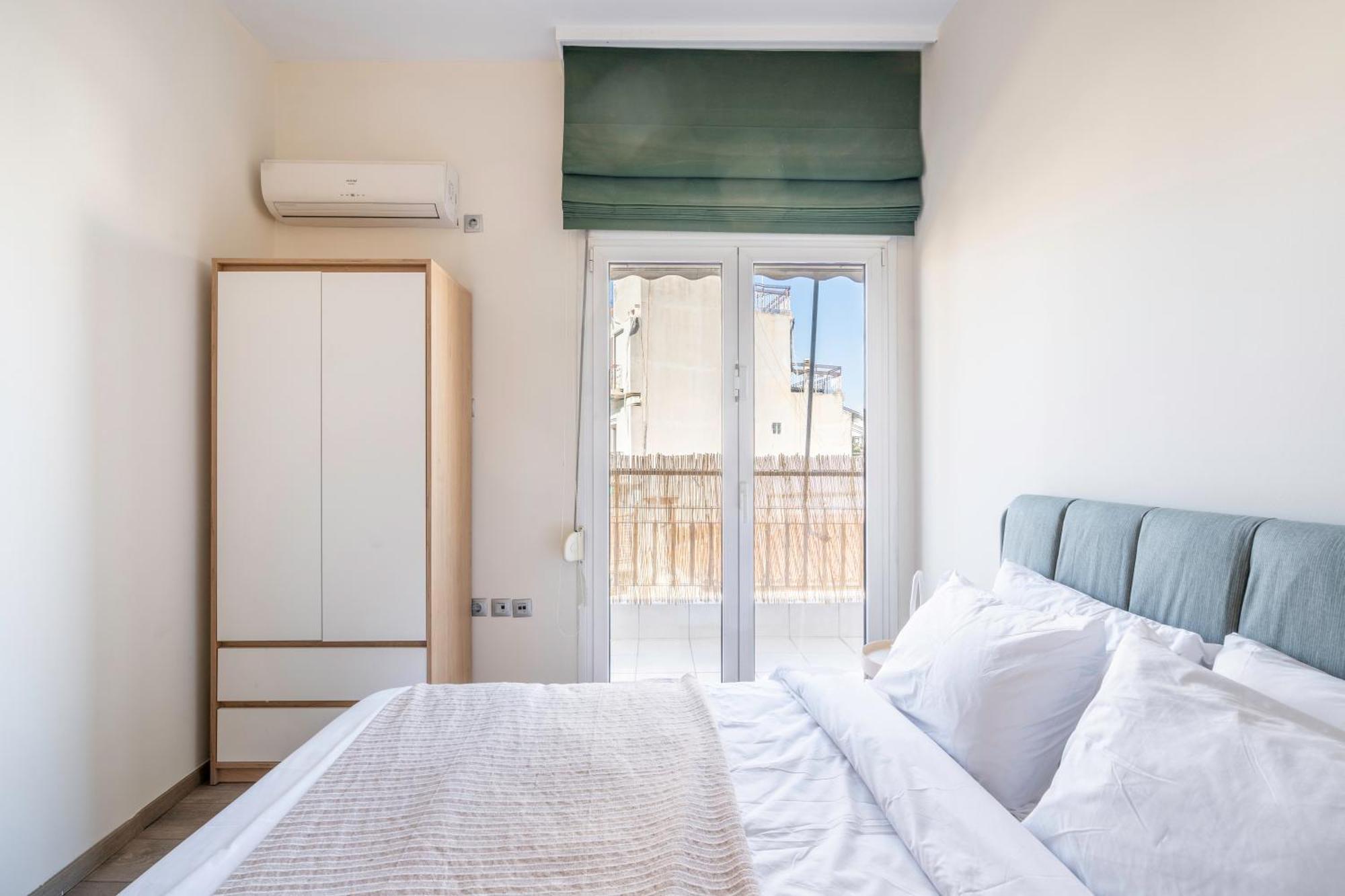 City Oasis: Newly Renovated 2Br Apt In City Center Αθήνα Εξωτερικό φωτογραφία