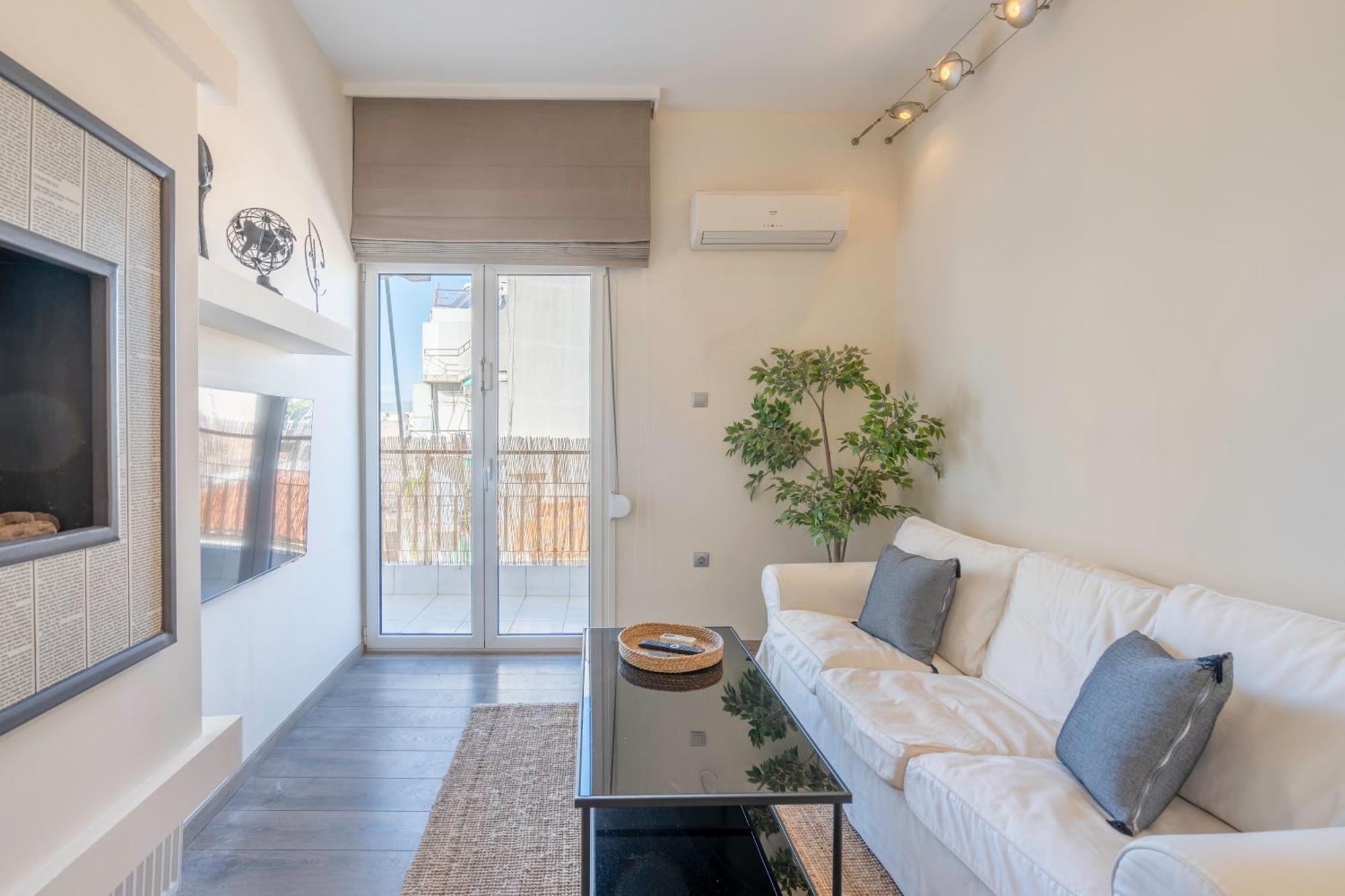 City Oasis: Newly Renovated 2Br Apt In City Center Αθήνα Εξωτερικό φωτογραφία